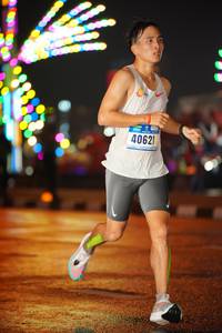 BIB: 40621
                            <button type="button" onclick="openModal(16132319)" class="btn btn-primary btn-sm float-right btn-popup" data-toggle="modal" data-target=".modal-high-quality">
                        <i class="fas fa-shopping-cart"></i> Add to Cart
                    </button>
                                            <button type="button" onclick="isThisMe(16132319, true)" class="btn btn-success btn-sm float-right btn-popup btn-isme hidden" data-toggle="tooltip" data-placement="bottom" title="นี่คือรูปของคุณใช่ไหม คลิกที่นี่เพื่อเอาเข้าอัลบั้ม">
                        <i class="fas fa-plus"></i> Add to album
                    </button>
                    <button type="button" onclick="isThisMe(16132319, false)" class="btn btn-warning btn-sm float-right btn-popup btn-isnotme hidden">
                        <i class="fas fa-ban"></i> Remove from album
                    </button>